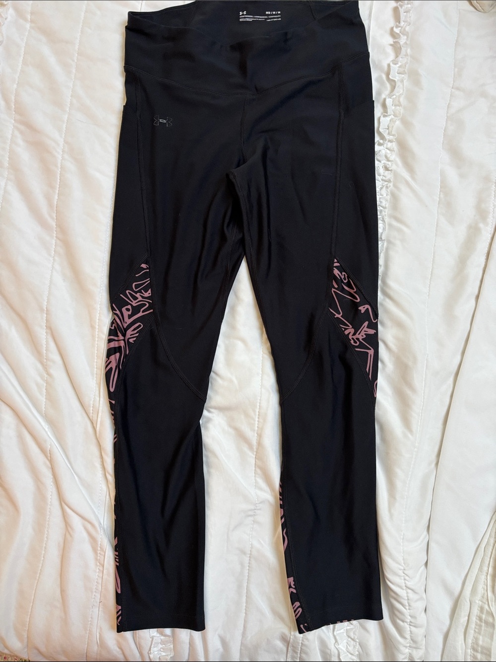 Under Armour Heat Gear Black Leggings with Mauve Graphic Side Panels